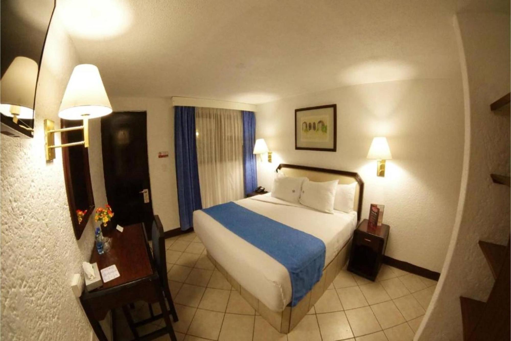 Collection O Del Portal, Hotel Heroica Puebla de Zaragoza
